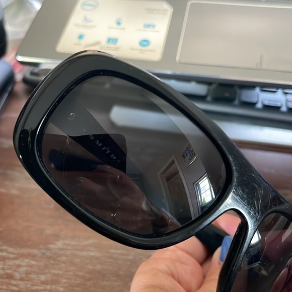 Smith black sunglasses unisex with case and cloth. No size or style listed. - Picture 10 of 16